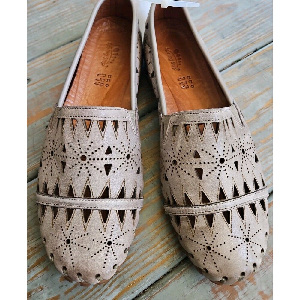 Spring Step Fusaro Leather Cutout Comfort Flats Tan Taupe Sz 39 Sz 8 8.5 NEW